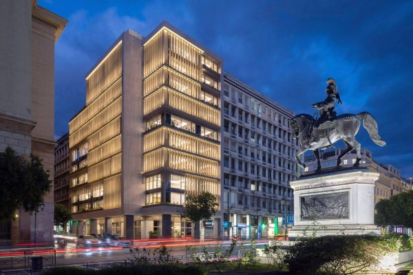 Eurobank 1,17 Milyon Hissesini 3,9 Milyon Euro'ya Geri Satın Aldı