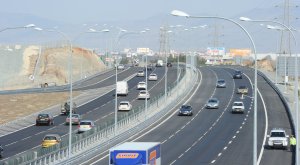 Lefkoşa-Limasol otoyolu kaza sonrası kısmen trafiğe kapatıldı