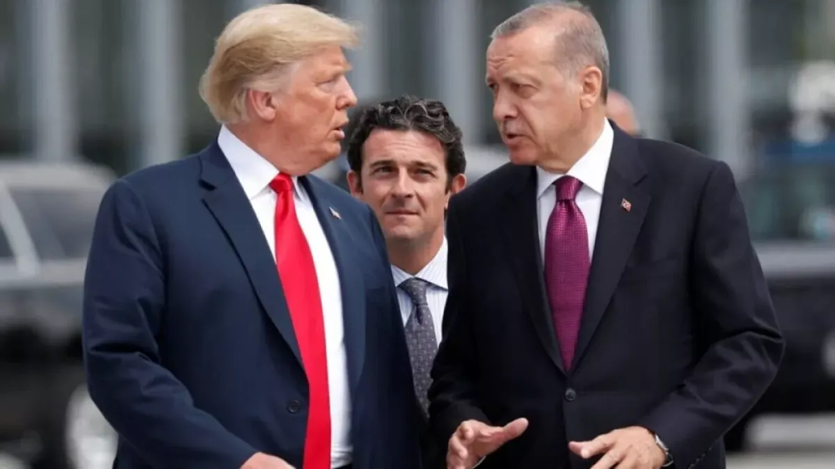 Trump, Erdoğan'ı 'büyük lider' olarak övdü: Türkiye İran krizinde bölgesel barış girişimine öncülük ediyor