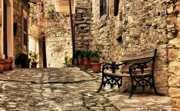 Leonardo da Vinci ve Lefkaralı Marikkou Yapay Zeka Tur Rehberi Olacak