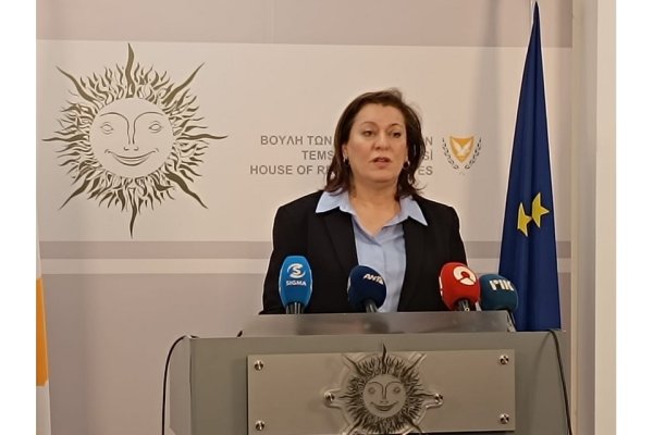 Kıbrıs Eğitim Bakanı: Yapay zekanın eğitimde dikkatli ve etik kullanımı şart