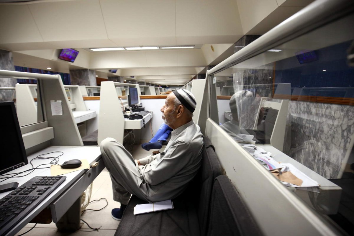 Orta Doğu Gerginliği Artarken Pakistan Borsası 7.000 Puandan Fazla Düştü