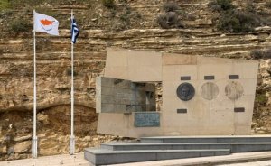 Yermasoyia'daki anıttan büst çalan şüpheli tutuklandı