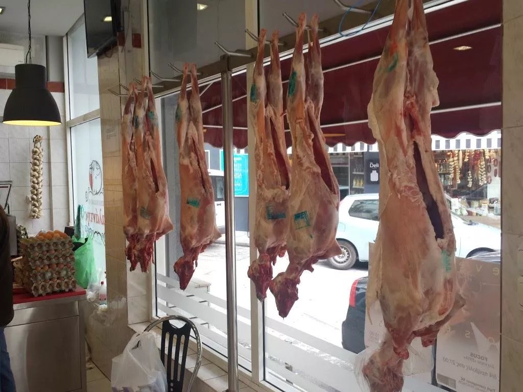 Süpermarketler Paskalya kuzu eti krizini yalanladı: Ne kıtlık var ne fiyat artışı