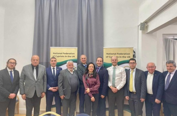 Federasyon Yetkilileri AB Komiseri Costas Kadis ile Çalışma Yemeği Düzenledi