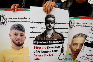 İspanya Başbakanı, İsrail'in Ölüm Cezası Yasasını 'Apartheid'e Doğru Bir Adım' Olarak Nitelendirdi