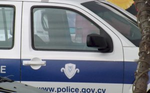 Kıbrıs Polisi Gece Operasyonunda 4 Kişiyi Tutukladı