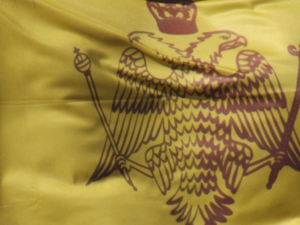 Başpiskopos Georgios Paskalya mesajında birlik ve kararlılık çağrısı yaptı