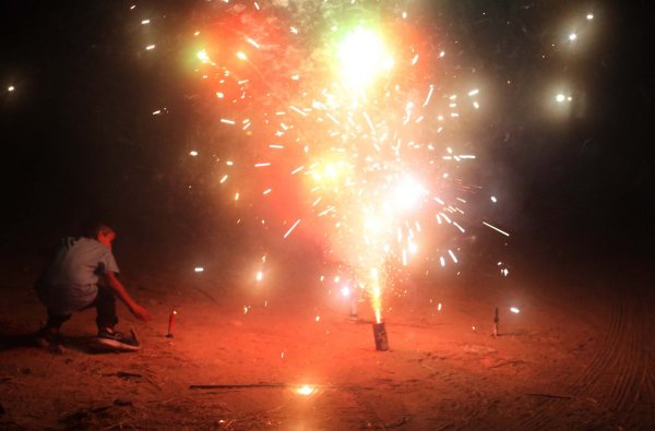 Polis Paskalya Öncesi Havai Fişek ve Şenlik Ateşlerine Karşı Operasyonları Yoğunlaştırdı
