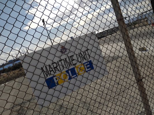 İngiliz Üsleri Akrotiri'ye 32 Anten Kurmak İstiyor; Belediye Başkanı Hukuki Mücadele Başlatacak