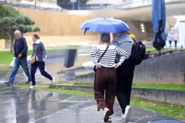 Fırtına sistemi 'Erminio' Kıbrıs'a ilerliyor: Bu gece için sarı uyarı verildi