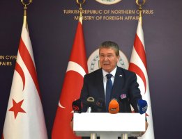 Ünal Üstel her cepheden eleştiri yağmuruna tutuldu: Hayat pahalılığı krizi çözümsüz sürüyor