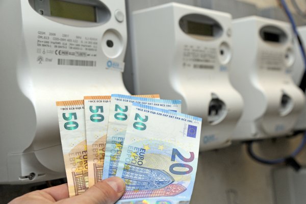 Güneş enerjisi kredi sıfırlamasına tepkiler büyüyor