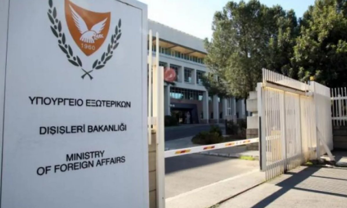 Kıbrıs Cumhuriyeti 16 Büyükelçi ve Kıdemli Diplomatı Yeni Görev Yerlerine Atadı