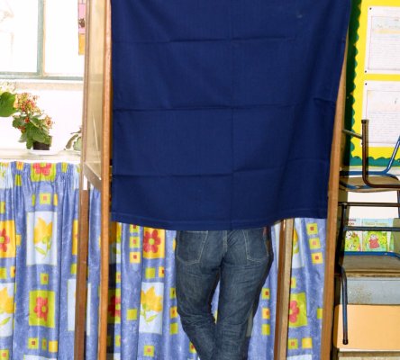 Parlamento seçim sonuçları ek seçimlere yol açabilir