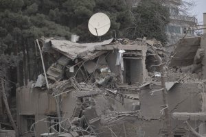 İran, ABD'yi Kara Harekatı Konusunda Uyardı: Bölge Güçleri Pakistan'da Bir Araya Geldi