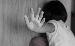 Yapay Zeka ile Üretilen Çocuk İstismarı Materyali İçin İlk Mahkumiyet Kararı Verildi