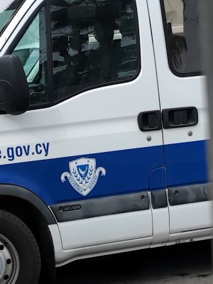 Güney Kıbrıs'ta Hayvancılık Bölgelerinde Hareket Kısıtlaması: Dezenfeksiyon Noktaları Kuruldu