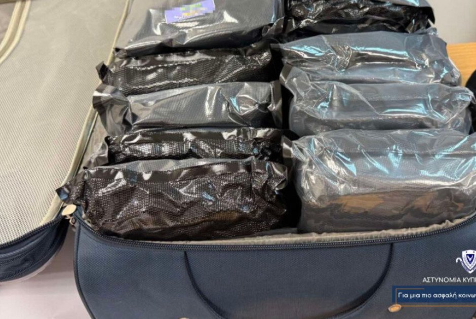 Baf Mahkemesi 16 Kilo Esrar Kaçakçısına 10 Yıl Hapis Cezası Verdi