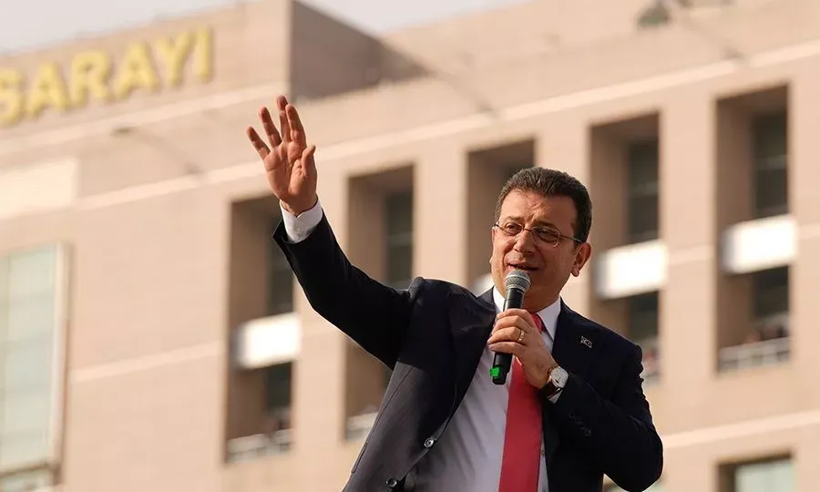 İmamoğlu 'Makarios heykeli' iddialarını reddetti: Gerçeklerin çarpıtılması