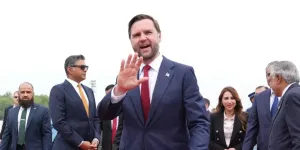 İran barış görüşmeleri İslamabad'da başladı