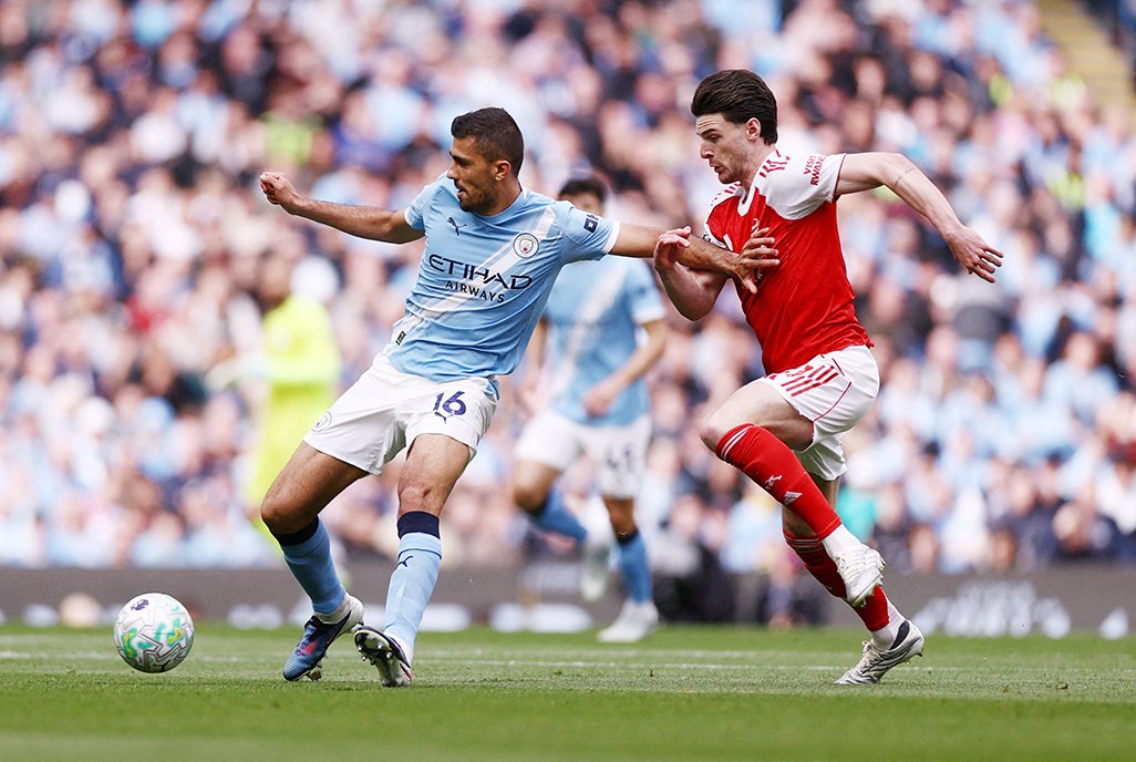Rodri Burnley Maçında Forma Giyemeyecek: Manchester City, Arsenal'in Peşinde