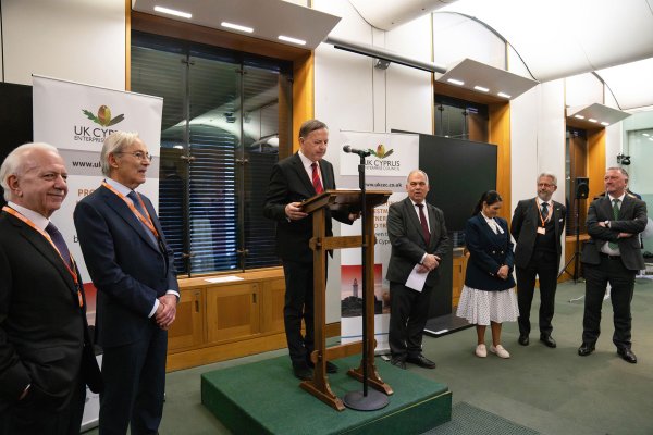Kıbrıs Diasporası'nın Rolü Westminster'deki Etkinlikte Vurgulandı