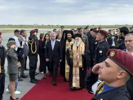 Kutsal Ateş Büyük Cumartesi günü Kıbrıs'a törenle getirildi