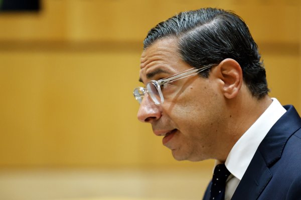 Kombos: AB, Ukrayna'ya 90 Milyar Euroluk Kredinin Serbest Bırakılmasını Sağlamalı