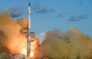 NASA yarım asır sonra ilk insanlı Ay görevini başlattı: Dört astronot yola çıktı