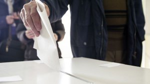 Kıbrıs'ta Yaklaşan Meclis Seçimlerinde Rekor Sayıda Aday Bekleniyor