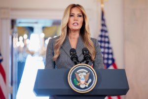 Melania Trump'ın Epstein Açıklamaları: 'Gizemli' First Lady'den Nadir Bir Kamuoyu Çıkışı