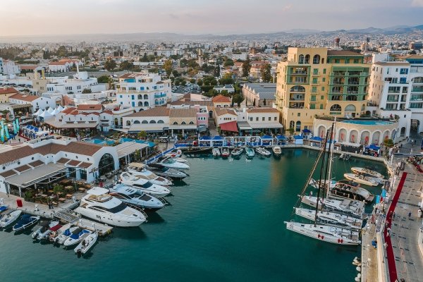 İsrail Medyası Kıbrıs'ı Tatil Merkezi Olarak Övüyor