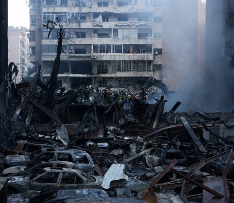 İsrail Lübnan'a Yeni Saldırılar Düzenledi: Ateşkes Tehlikede