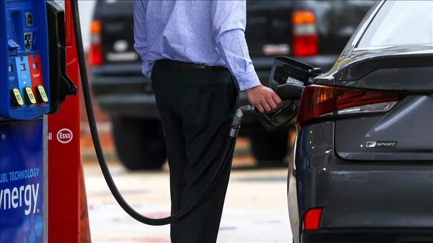 Cumartesiden itibaren benzin ve motorin ucuzluyor: Meclis acil yakıt vergisi indirimini onayladı