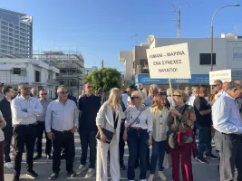 Larnaka Sakinleri Liman Geliştirme Projesindeki Gecikmeleri Protesto Etti