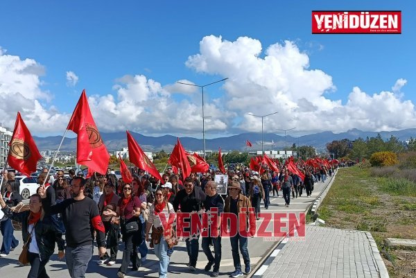Kuzey Kıbrıs'ta Genel Grev: Sendikalar Hayat Pahalılığı Ödeneğinin Dondurulmasına Karşı Ayaklandı