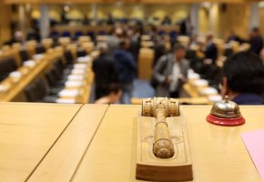 Yeni iltica yasası çocuklar ve savunmasız göçmenler için korumayı güçlendiriyor