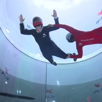 Kıbrıslı sporcu iç mekan skydiving'de tarih yazdı