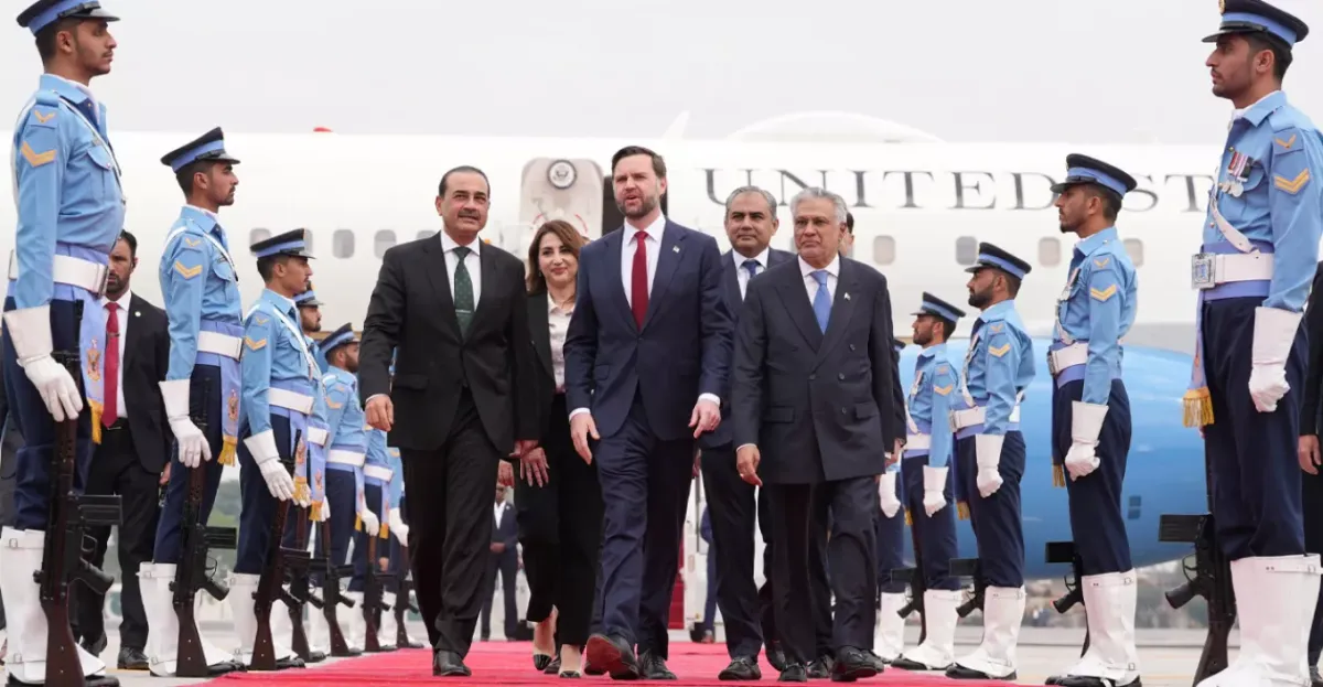 ABD-İran görüşmeleri anlaşma sağlanamadan sona erdi: Vance, Tahran'ı 'kırmızı çizgiler' konusunda uyardı