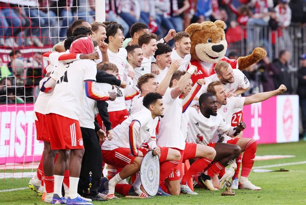 Üçlü kupa peşindeki Bayern Münih'te Kompany uyardı: Sezon henüz bitmedi