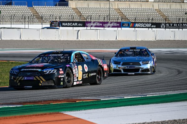 Tziortzis NASCAR Avrupa Serisi'ne Valencia'da başladı