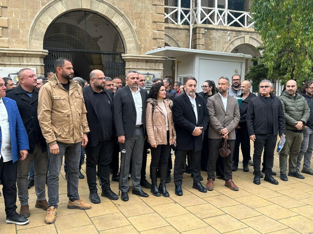 Kuzey Kıbrıs'ta Hayat Pahalılığı Ödeneği Kararnamesi Mahkemeye Taşındı