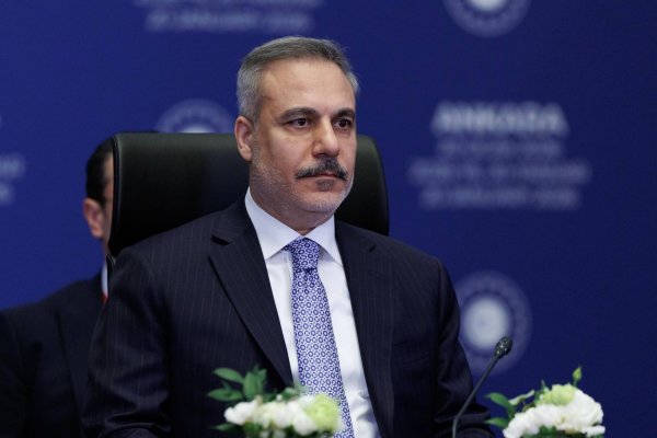 Fidan: Türkiye ve AB 'Tek Bir Ülke Tarafından Rehin Tutuluyor'