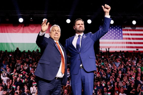 Orban'ın seçim yenilgisi Avrupa aşırı sağını sarstı, MAGA bağlantıları sorgulanıyor