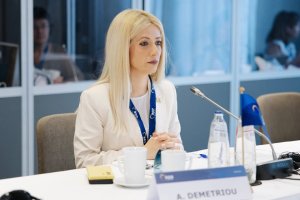 DISY Muhalefet Rolünü Bulanıklaştırıyor: Hükümet Yanlısı Söylem Eleştiri Topluyor