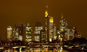 Almanya'da Hizmet Sektörü Büyümesi Ortadoğu Savaşının Etkisiyle 6 Ayın En Düşük Seviyesine Geriledi