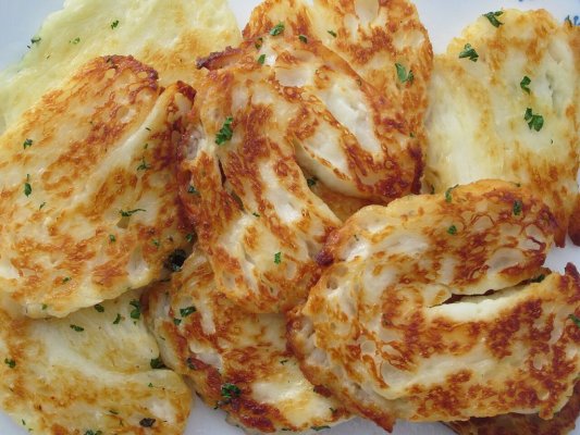 Kıbrıs, Milano'daki Tuttofood Fuarı'nda hellim ve kommandaria şarabını tanıttı