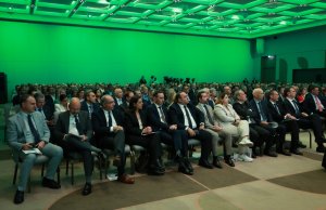 Kıbrıs İş Dünyası: OEV'den Reform Çağrısı, Yatırım Atağı ve Denizcilik Zirvesi