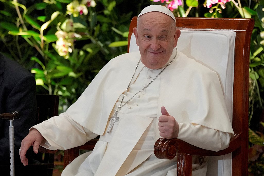 Papa Leo, ölümünün birinci yıl dönümünde selefini andı: 'Francis büyük bir hediyeydi'